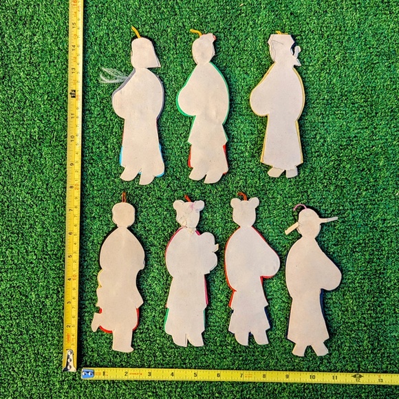 7 Vintage Silk Art Asian Traditional Dress Chinese 1970s Hanging Decoration Set - Picture 2 of 9